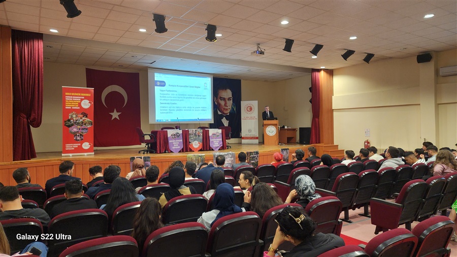 BAİBÜ BOLU MESLEK YÜKSEKOKULUNDA "KOOPERATİFÇİLİK KONFERANSI" DÜZENLENDİ.